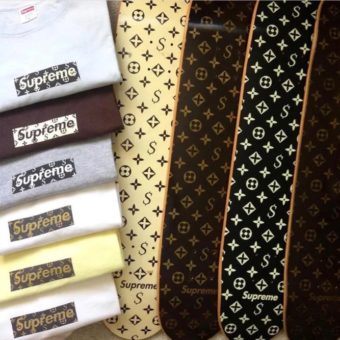 Supreme-Louis-Vuitton-2000.jpg Supreme-Louis-Vuitton-2000.jpg