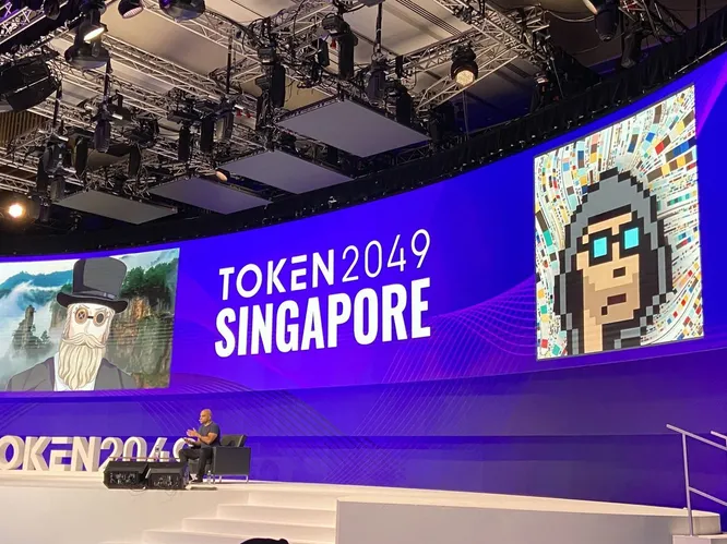 token-2049-singapore-blockhead.jpeg